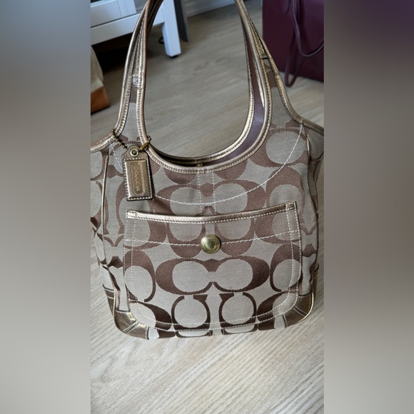 Monogrammed Coach Ergo Tote! - Picture 1 of 1